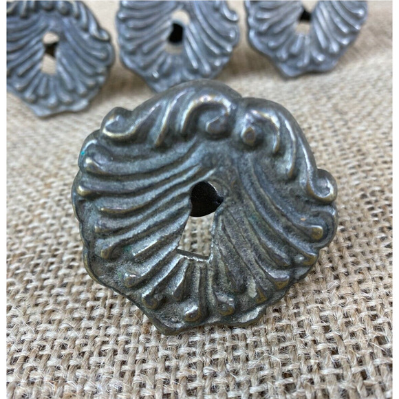 Anthropologie Cast Metal Drawer Pulls Keyhole Shape Set of 4 - Picture 2 of 6